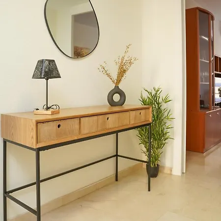 Tess Camelias Apartman *